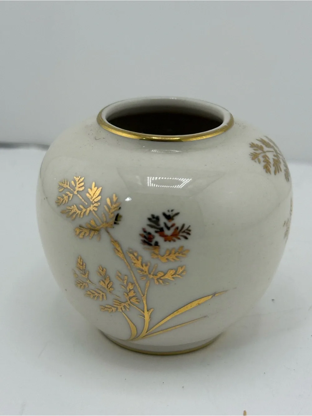 Vintage Kerafina Porzellan Bavaria Germany Gold Fern Mini Bud Vase Mid Century